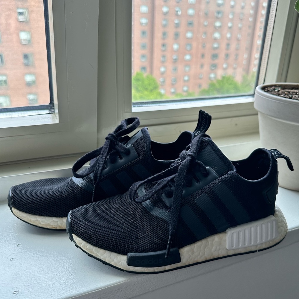 Adidas NMD r1